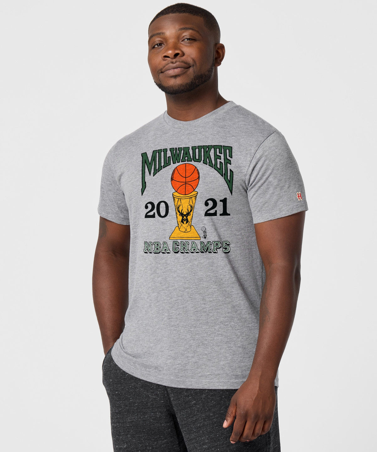 2021 NBA Champions Bucks product image 3