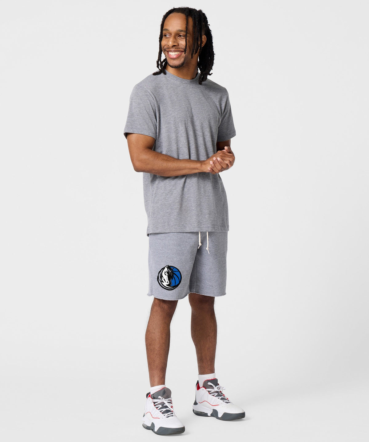 Dallas Mavericks Logo Sweat Shorts product image 5
